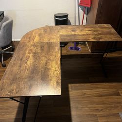 Small l-shaped Wood Desk