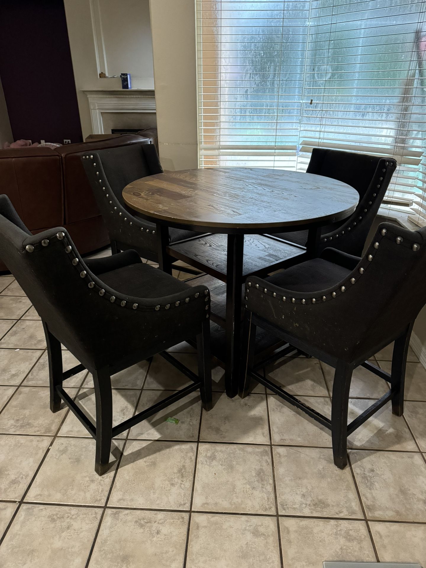 Breakfast Table