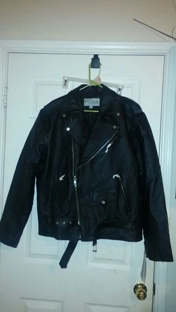 Brand New Men's Leather Motorcycle Jacket, Size 42.