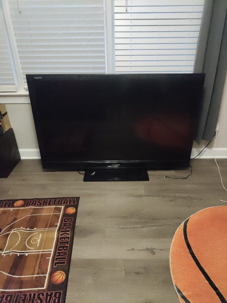 Sharp TV (60 Inch Liquid Crystal)