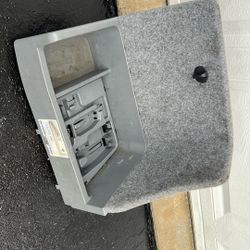 Bmw325i to Kit Compartment/ Battery Cover