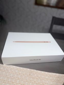 MacBook Air 2020 - Great Condition