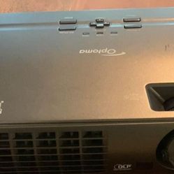 PROJECTOR 