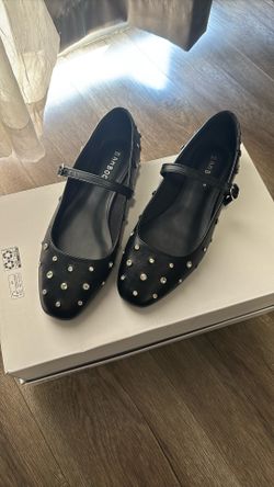 New Mary Jane Shoes Size 6