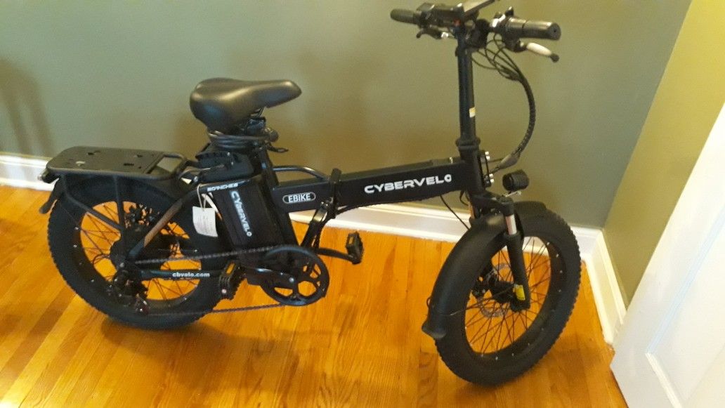 Cybervelo 1000 W, 48V  Folding E Bike