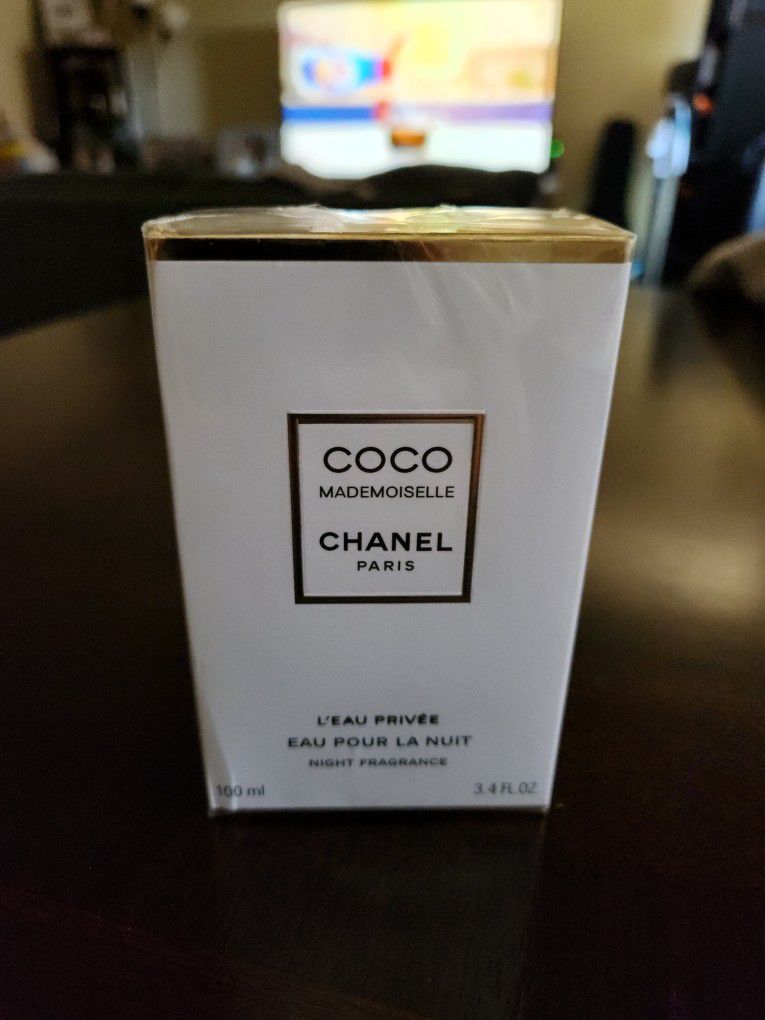 Coco Mademoiselle Eau De Toilette Spray By Chanel 3.4oz