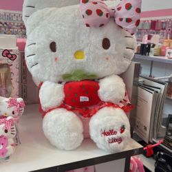 Hello Kitty Plushy