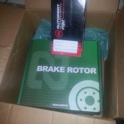 Rear disc and pads for 2005 Mazda tribute or ford escape