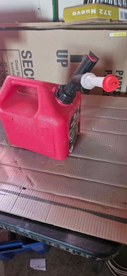 2 plus Gallon Gas Can
