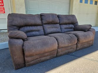 XXL POWER RECLINING  SOFA BY JACKSON CATNAPPER