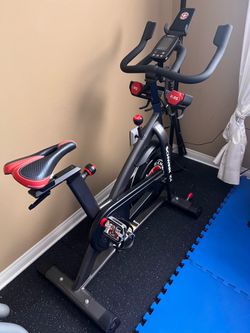 Schwinn IC4 stationary bik