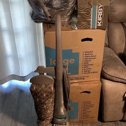 Kirby Vacuum Cleaner 