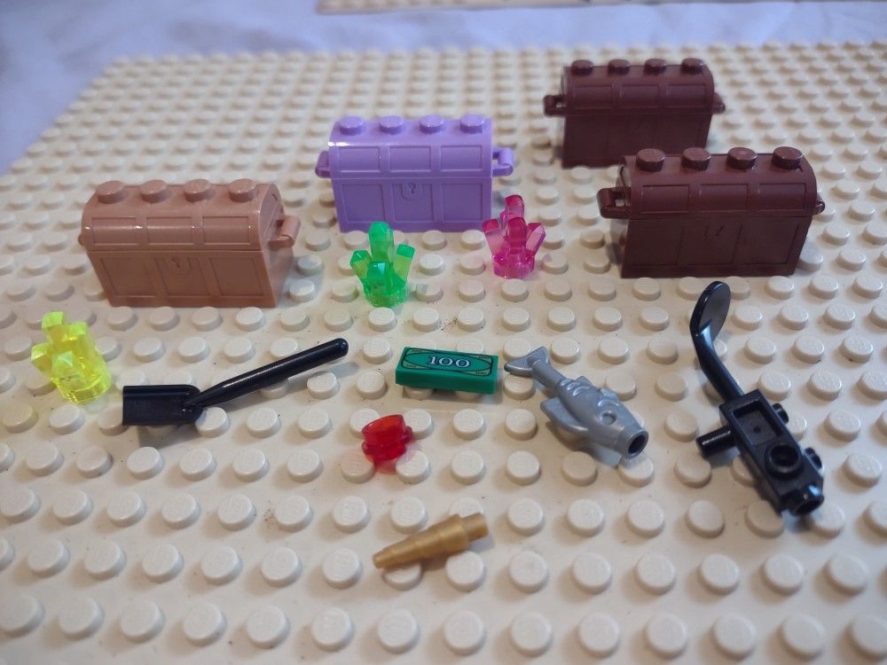 Lego Treasure Chest And Treasure Lot