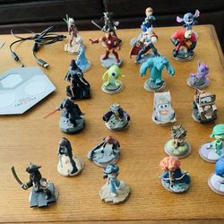 Amiibo Lot …..And Portal Base Xbox 360 And Other Systems… $40 OBO 