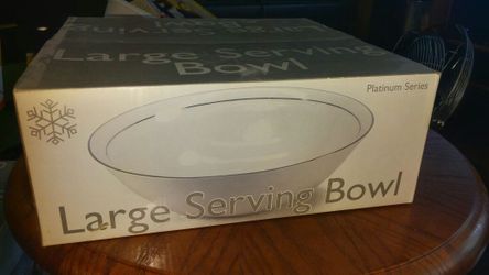 New!! Large serving bowl