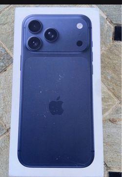 iPhone 17 pro max blue UNLOCKED 256GB