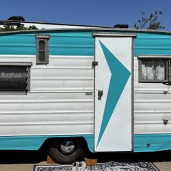 1966 Aristocrat Lo Liner Travel Trailer