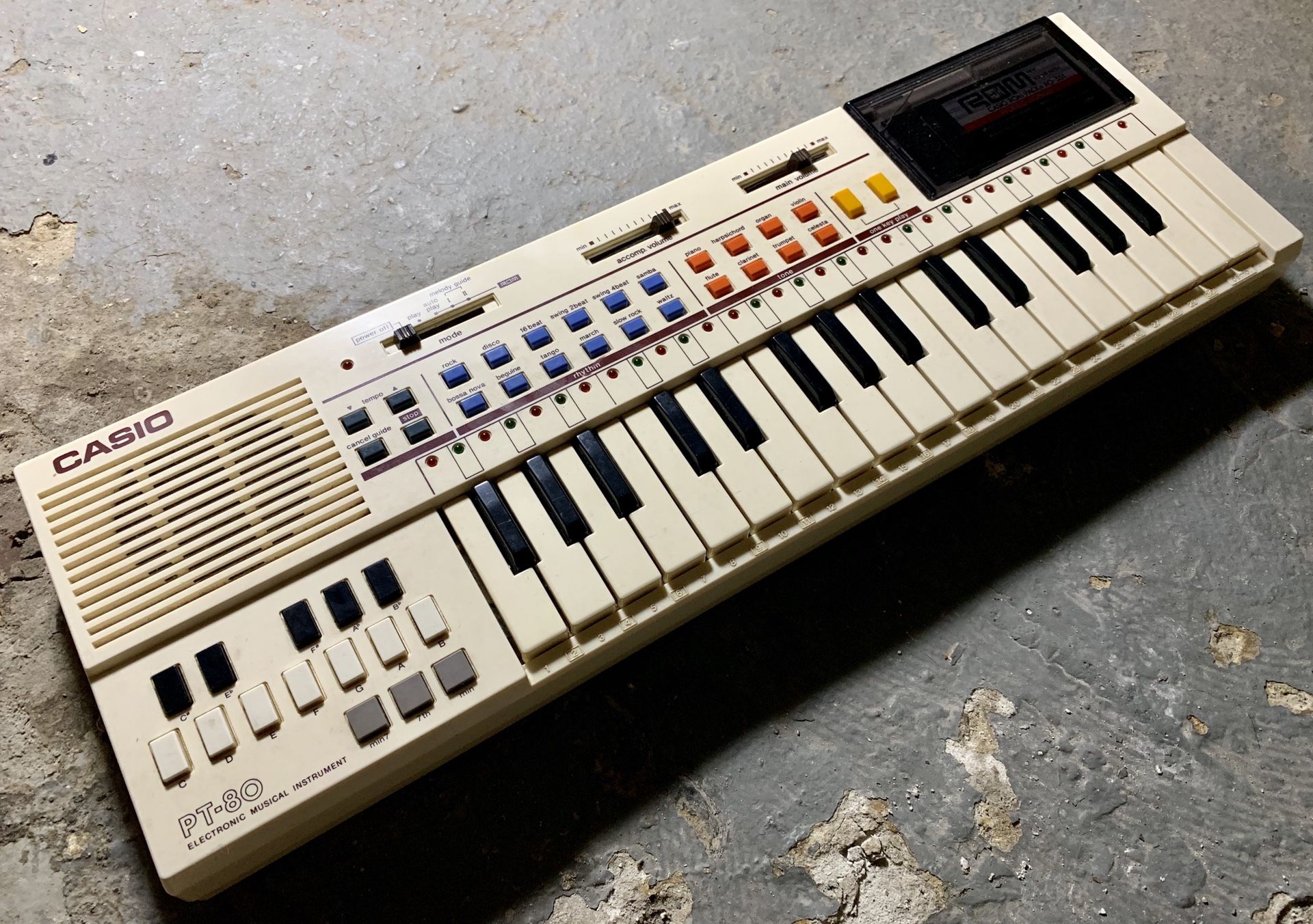 Casio PT-80 vintage 1980s keyboard/drum machine