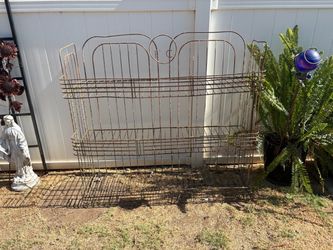 Antique Metal Wire Plant Stand General Store Display Shelves