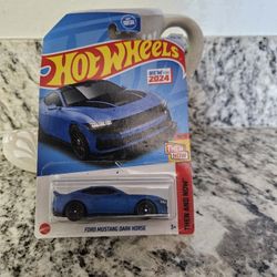 Hotwheel Ford Mustang Dark Horse 