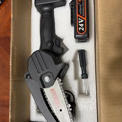 Cordless Chain Saw