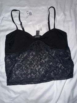 Forever 21 Black Lace Crop Top, Size M