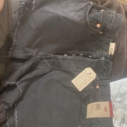 Black Levi 501 Shorts Size 32