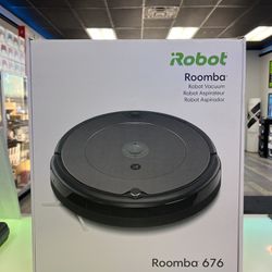 iRobot Roomba 676 Robot Vacuum - **BRAND NEW**