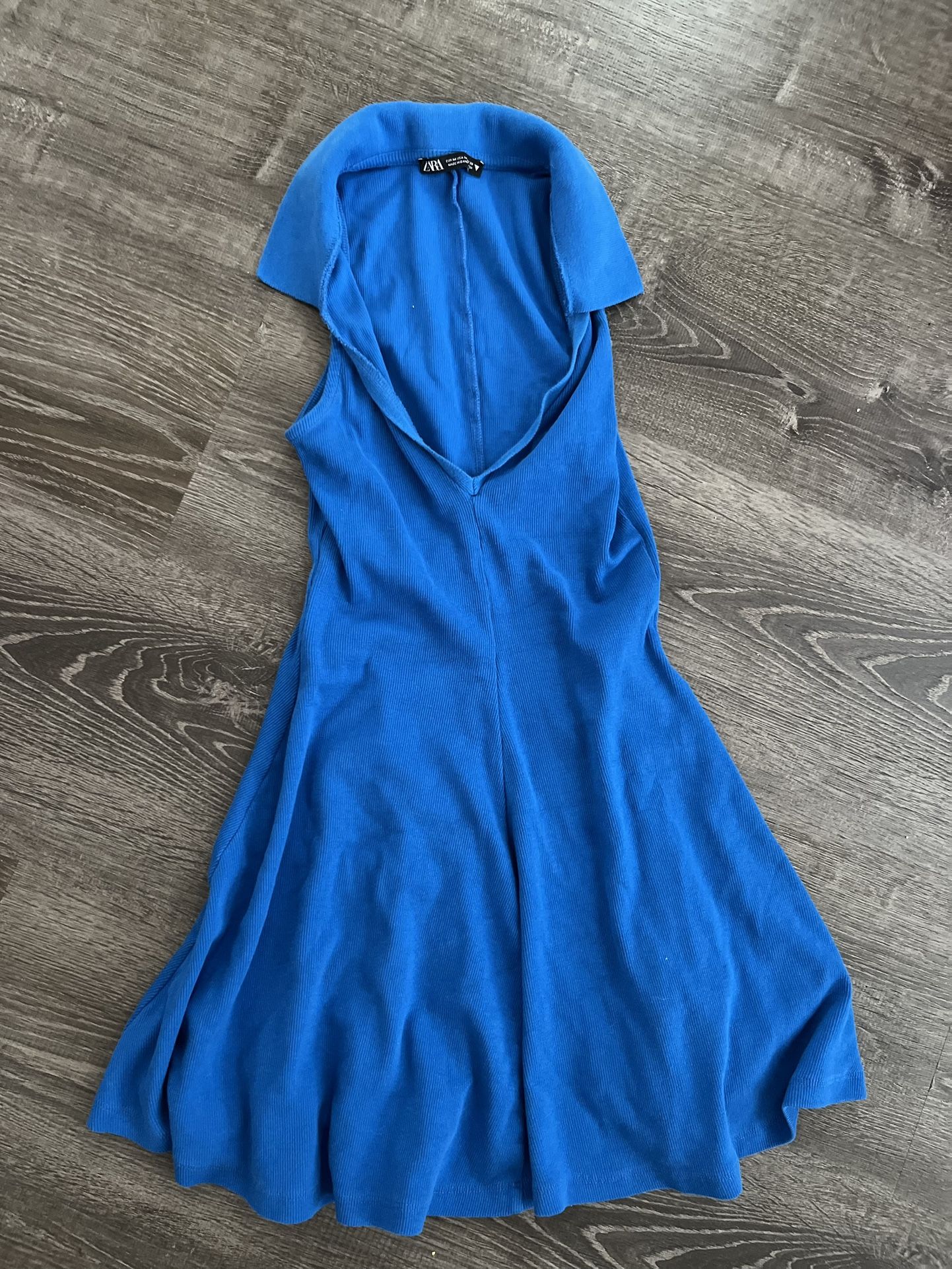 Zara’s Women’s Dress Size Medium