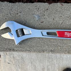 Milwaukee  10 in. Adjustable Wrench