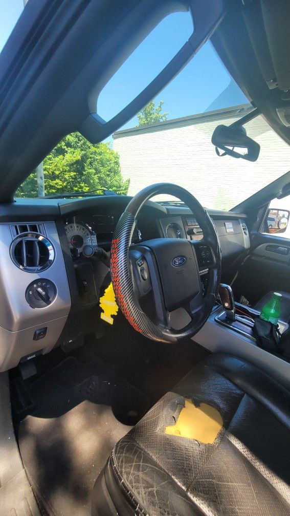 2012 Ford Expedition