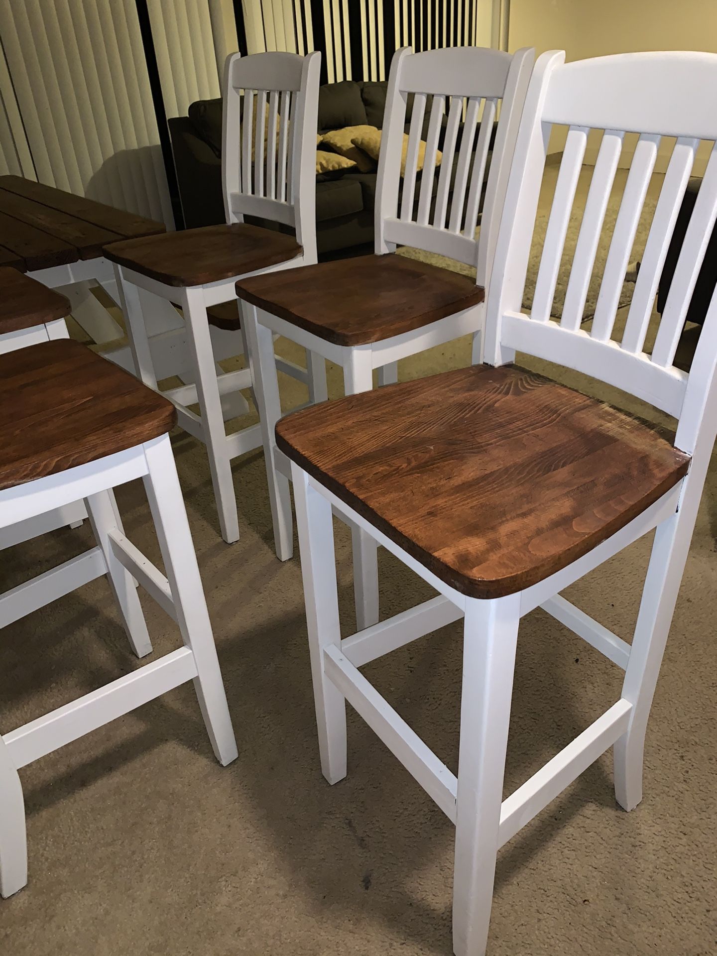 Farm house table & stools