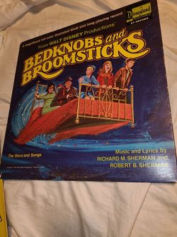 BEDKNOBS and BROOMSTICKS Vintage Album with Book Disneyland