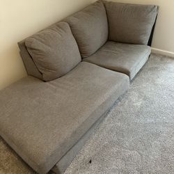 FREE SECTIONAL 