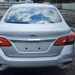 Parts For Nissan Sentra Doors Trunk Interior 