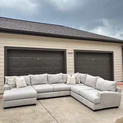 Large Light Gray U Shape Sectional