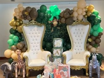 Throne Chairs (white) 