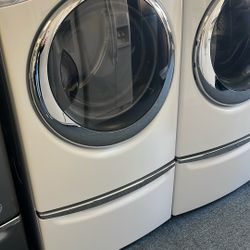 Whirlpool Washer And Dryer Set