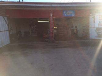 1633 e main st grand praire Tx Luis Alberto Dela Garza 2142435824 (REMOVED)