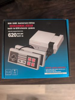 Brand New Mini Classic Entertainment System - 620 Built-In Games!