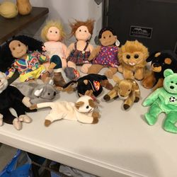 Large Lot Of TY Beanie Babies.        Non-smoking Home 