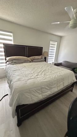 King size bed for sale