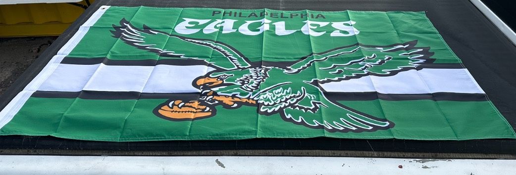 PHILADELPHIA Eagles Throwback Eagle 2 Sided 3’ X 5’ Flag