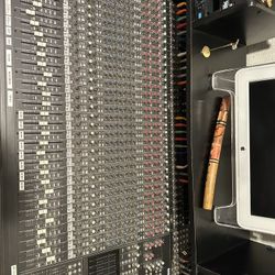 Mackie 32x8 8-Bus Mixing Console with Power Supply. Works Great!