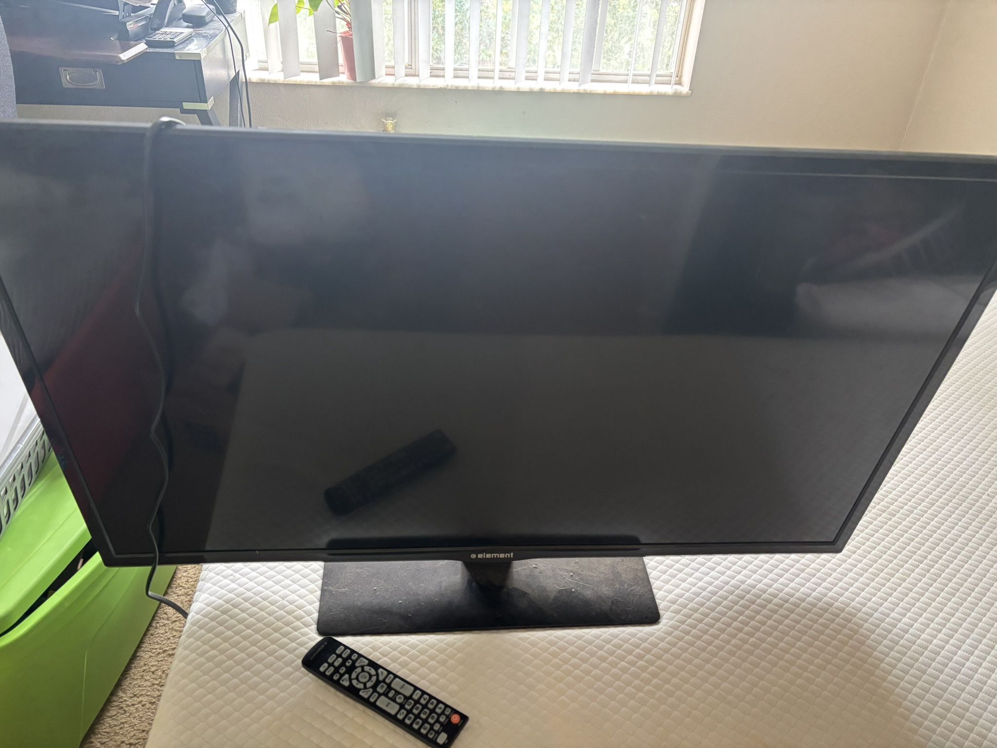 40 Inch Tv