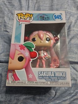 Funko Pop Sakura Miku #945 Vinyl Figure