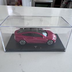 Free - Tesla Model 3 - 1/43 Scale 