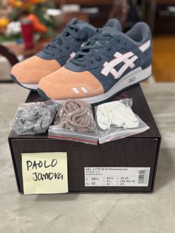 Kith x Asics Gel Lyte III Salmon Toe Remastered Men size 10.5 Brand new Deadstock