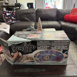Easy Bake Oven