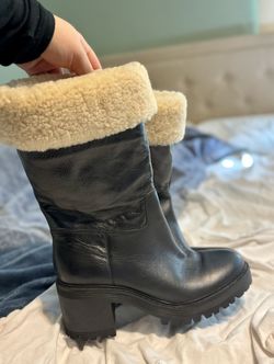 Black Leather Boots With Cream Fur